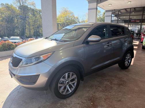Mineral Silver 2014 Kia Sportage LX