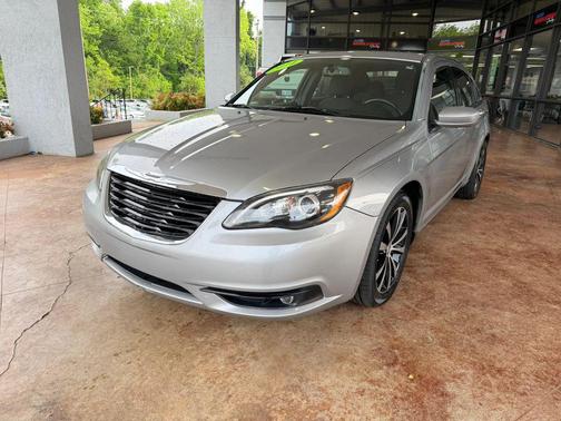 Silver 2014 Chrysler 200 Touring