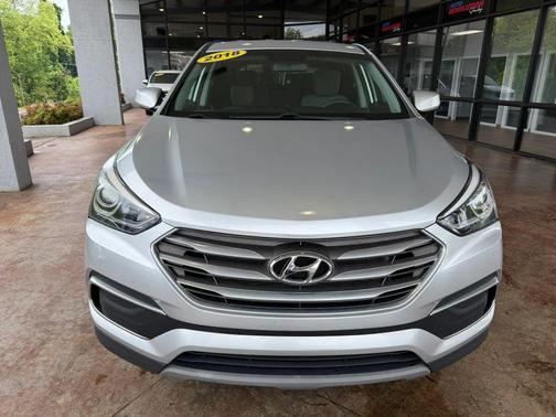 Sparkling Silver 2018 Hyundai Santa Fe Sport 2.4L