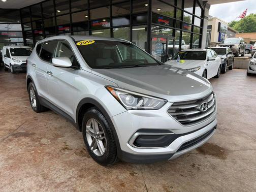 Sparkling Silver 2018 Hyundai Santa Fe Sport 2.4L