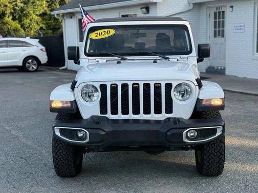 2020 Jeep Gladiator Sport S