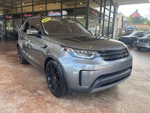 2017 Land Rover Discovery SE