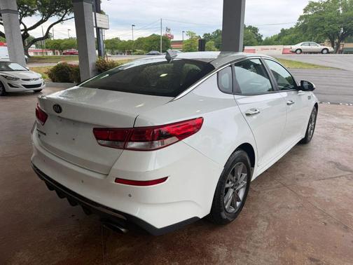 Snow White Pearl 2020 Kia Optima LX