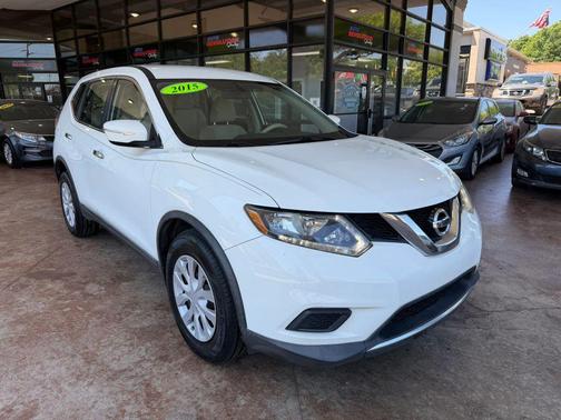 White 2015 Nissan Rogue S