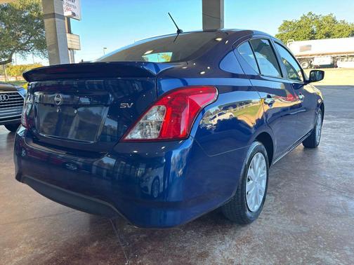 2019 Nissan Versa 1.6 SV
