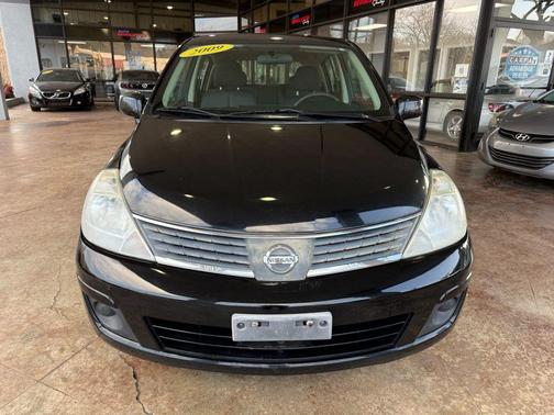 2009 Nissan Versa 1.8 SL