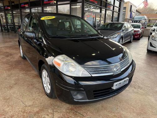 2009 Nissan Versa 1.8 SL
