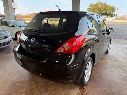 2009 Nissan Versa 1.8 SL