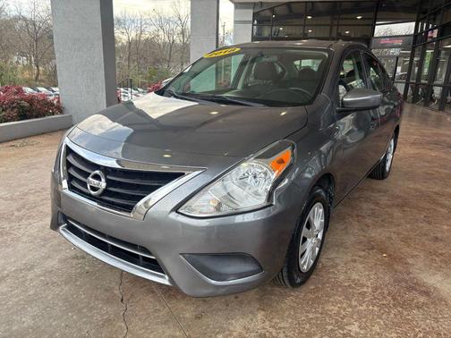 2018 Nissan Versa 1.6 S+