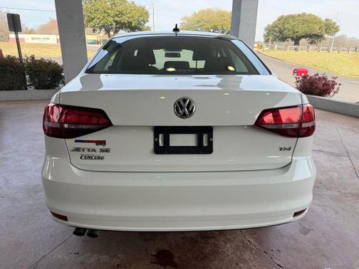 2016 Volkswagen Jetta 1.4T SE