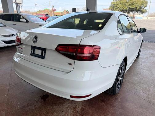 2016 Volkswagen Jetta 1.4T SE