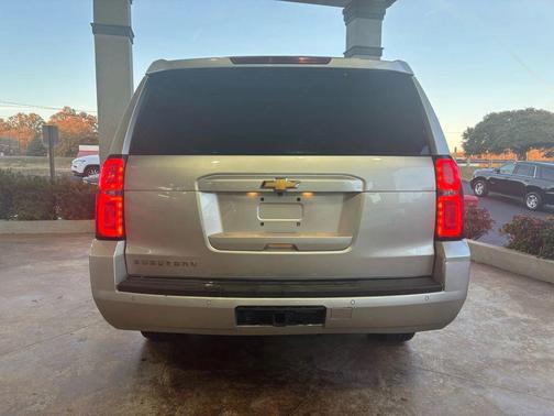 2020 Chevrolet Suburban LT