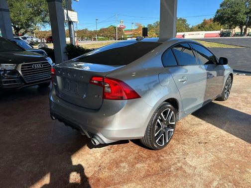 2017 Volvo S60 T5 Dynamic