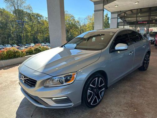 2017 Volvo S60 T5 Dynamic