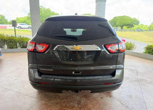 Tungsten Metallic 2017 Chevrolet Traverse LS