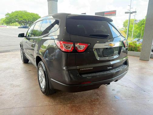 Tungsten Metallic 2017 Chevrolet Traverse LS