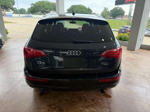 2012 Audi Q5 2.0T Premium Plus