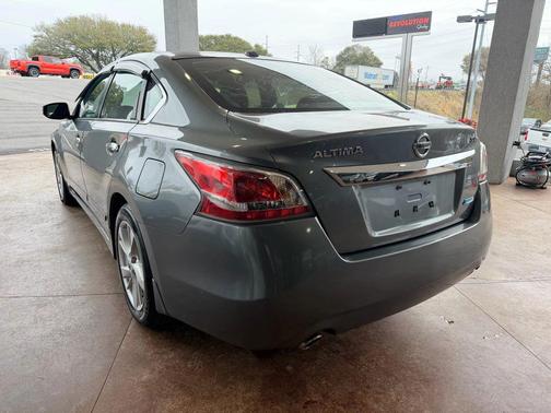 2014 Nissan Altima 2.5 SV