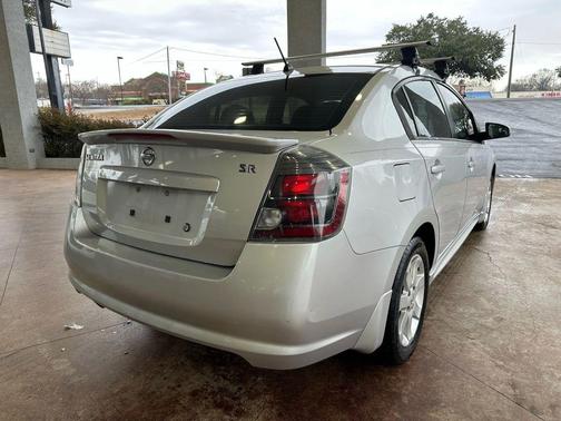 2011 Nissan Sentra 2.0 SR