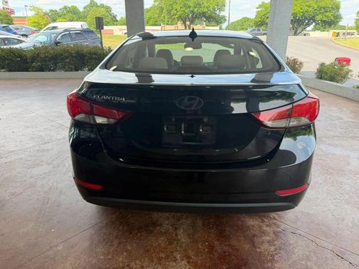Black Diamond 2016 Hyundai ELANTRA SE