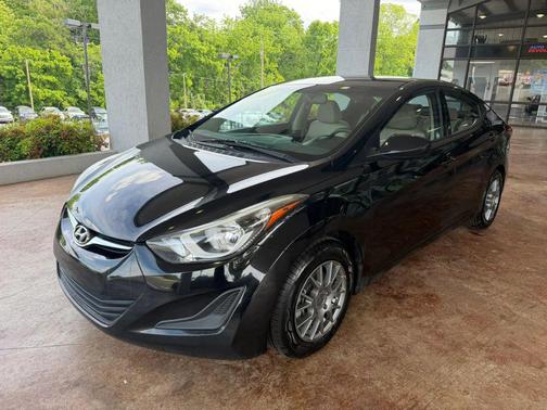 Black Diamond 2016 Hyundai ELANTRA SE
