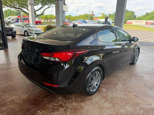 Black Diamond 2016 Hyundai ELANTRA SE