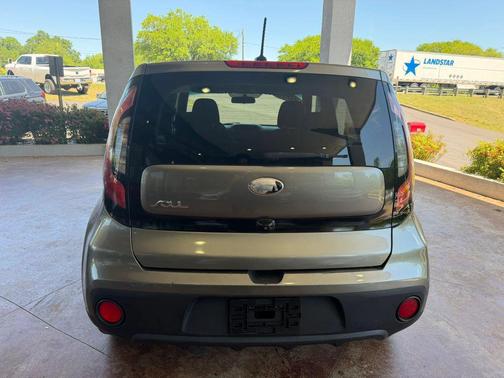 Titanium Gray 2019 Kia Soul Base