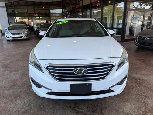 Quartz White Pearl 2015 Hyundai SONATA SE