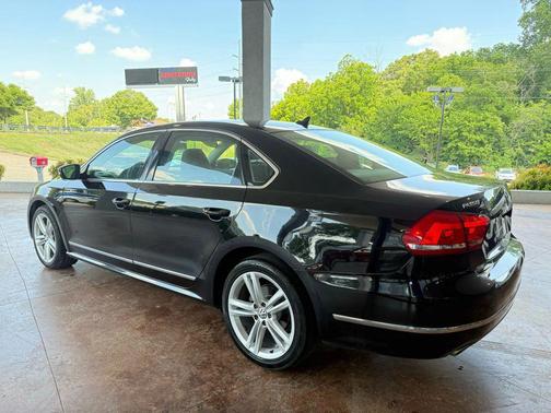2014 Volkswagen Passat 2.0L TDI DSG SE w/Sunroof