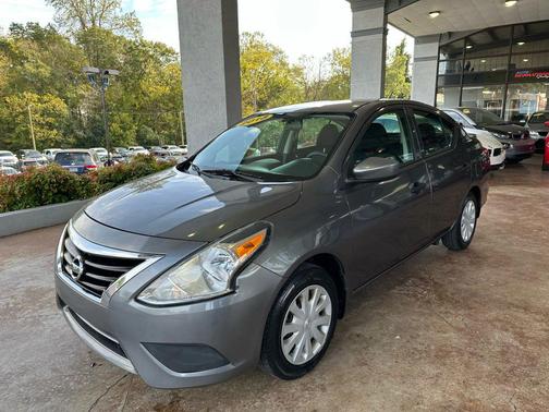 2018 Nissan Versa 1.6 S+