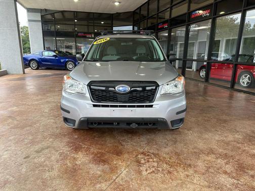 2016 Subaru Forester 2.5i