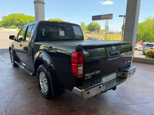 Magnetic Black 2016 Nissan Frontier SV