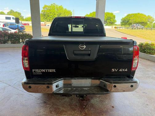 Magnetic Black 2016 Nissan Frontier SV