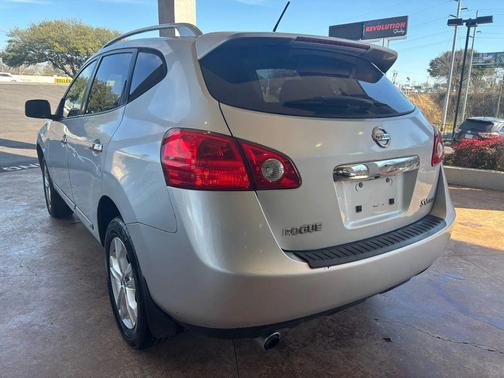 2012 Nissan Rogue SV