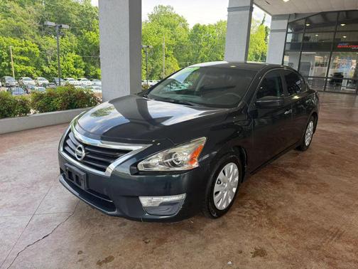 Super Black 2015 Nissan Altima 2.5 S