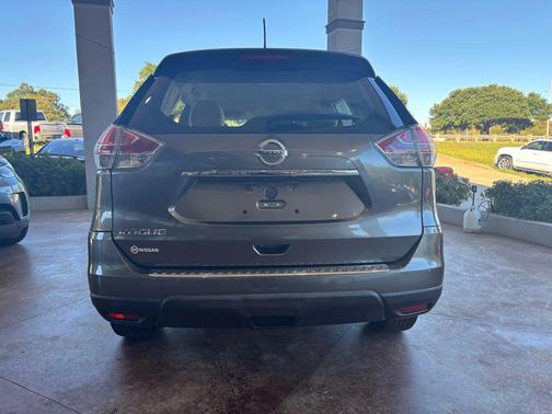 2015 Nissan Rogue S