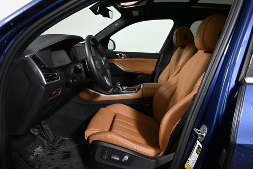 Phytonic Blue Metallic 2022 BMW X5 xDrive40i