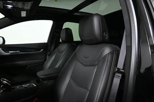Stellar Black Metallic 2024 Cadillac XT5 Premium Luxury