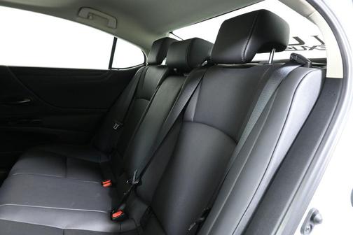 Eminent White Pearl 2023 Lexus ES 350 Base