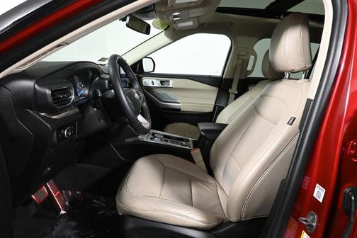 RAPID RED MET TINTED CC 2023 Ford Explorer Limited