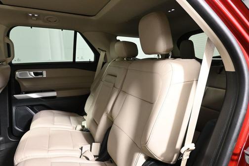 RAPID RED MET TINTED CC 2023 Ford Explorer Limited