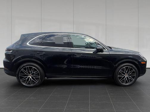 2025 Porsche Cayenne Cayenne