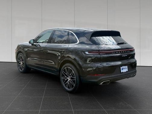 2025 Porsche Cayenne Cayenne
