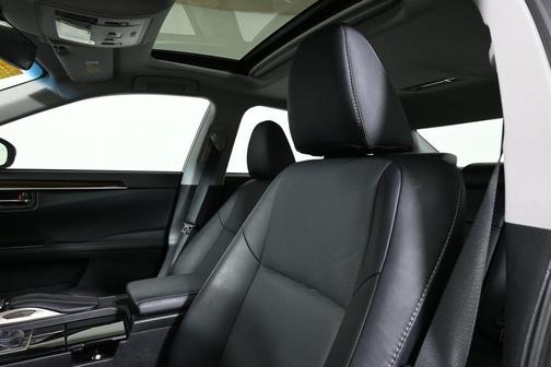 2018 Lexus ES 350 Base