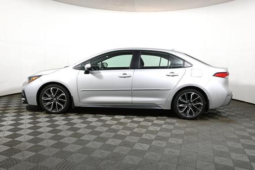 Classic Silver Metallic 2020 Toyota Corolla SE