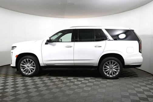 Crystal White Tricoat 2023 Cadillac Escalade Premium Luxury