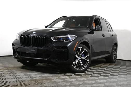 Black 2022 BMW X5 xDrive40i
