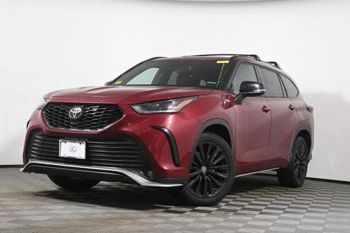 Ruby Flare Pearl 2024 Toyota Highlander XSE