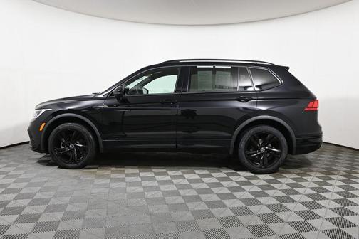 Black 2024 Volkswagen Tiguan 2.0T SE R-Line Black 4MOTION