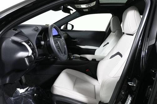 Obsidian 2025 Lexus UX 300h Premium